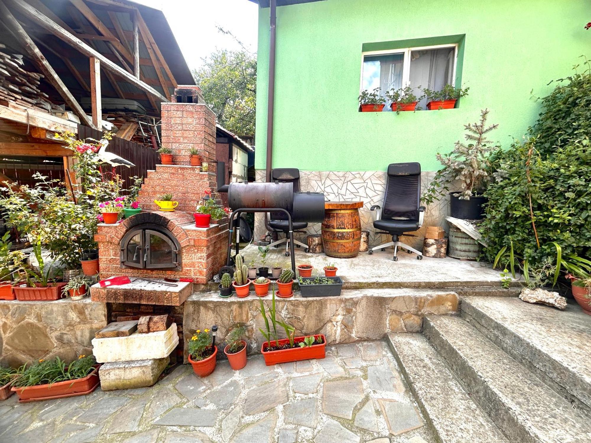 Casa Camelia Villa Nehoiu Luaran gambar